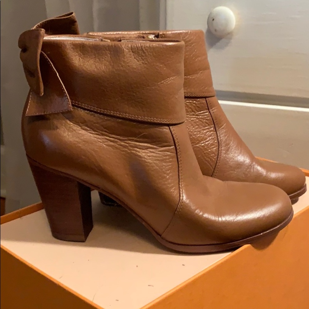 Never worn brown leather booties